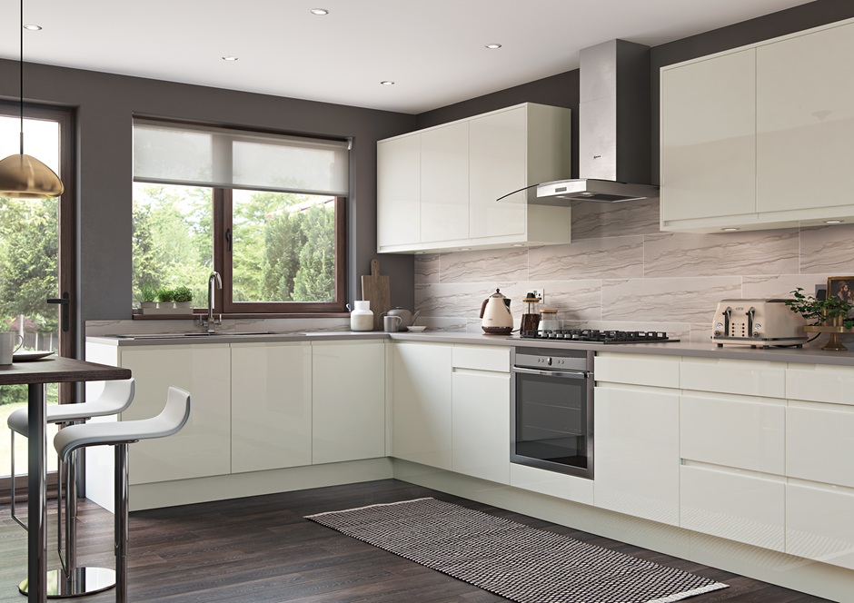 Strada Gloss in Porcelain